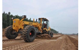 厚旺租赁平地机在蒙华铁路施工