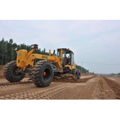 厚旺租赁平地机在蒙华铁路施工