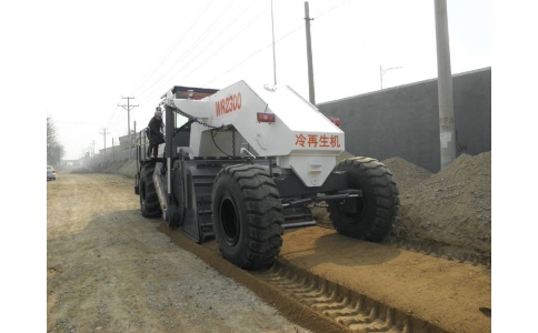 济南冷再生机租赁，济南灰土拌合机租赁